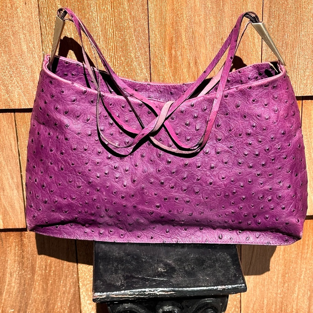 Francesco Biasia Purple Leather Ostrich Embossed Purse Italy